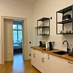 Apartment Le Vacation City-apartment, Parkplatz, Kueche, Neflix, Free Tv Leipzig