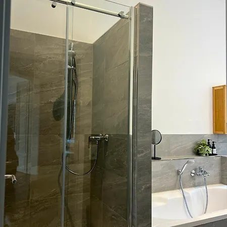 Le Vacation City-apartment, Parkplatz, Kueche, Neflix, Free Tv